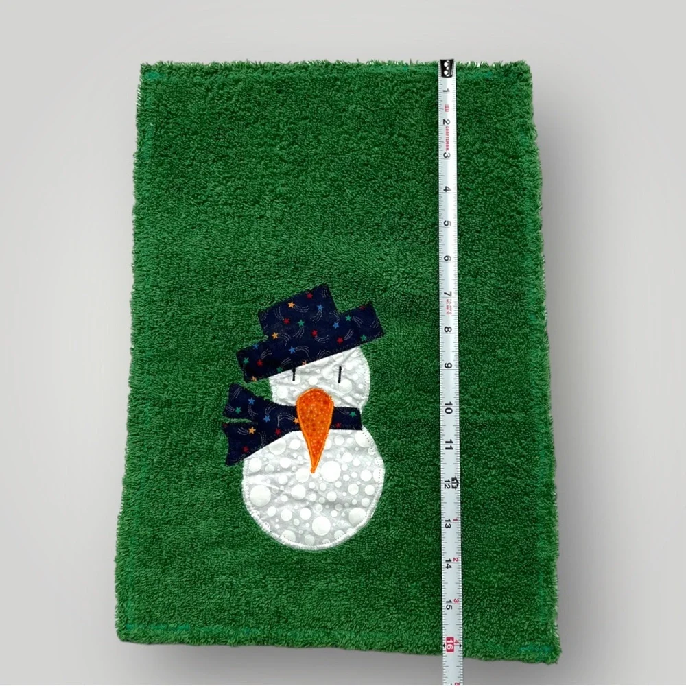 Lot/2 𝑯𝒂𝒏𝒅𝒎𝒂𝒅𝒆 Holiday Christmas Hand Towels 🎁
